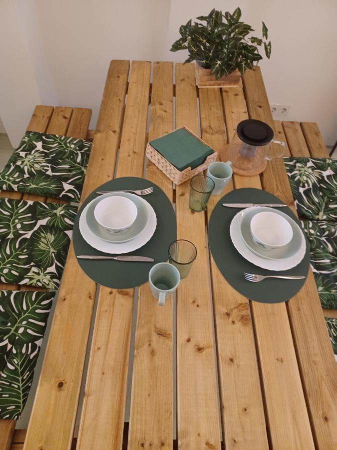 75M2 Indoor Glamping Scheveningen Appartamento L'Aia Esterno foto