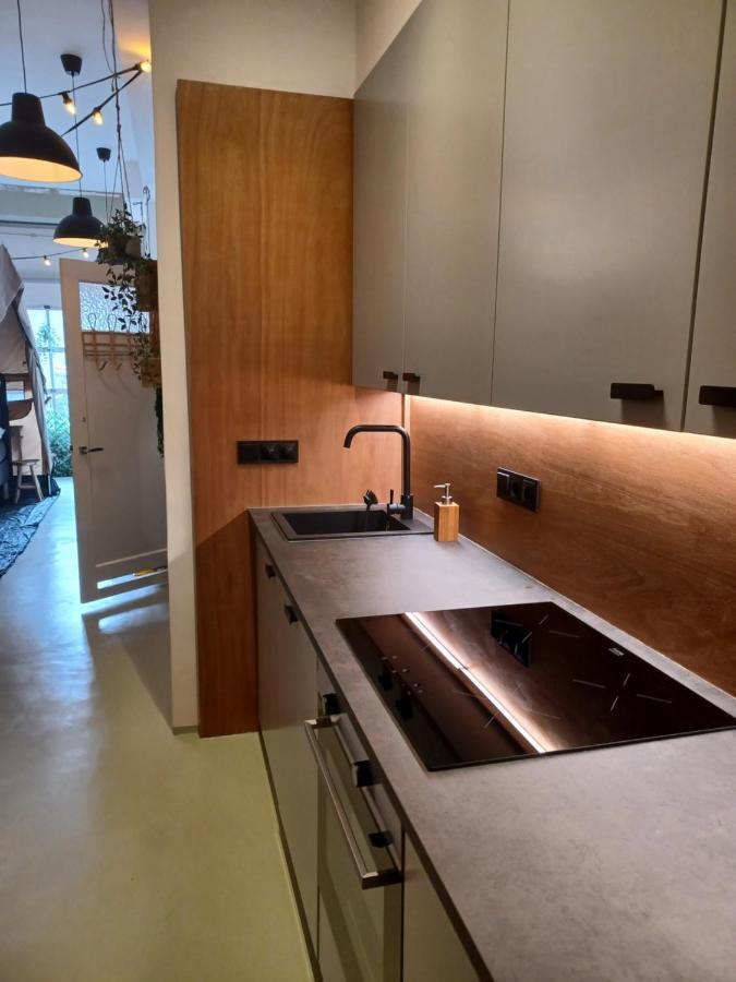 75M2 Indoor Glamping Scheveningen Appartamento L'Aia Esterno foto