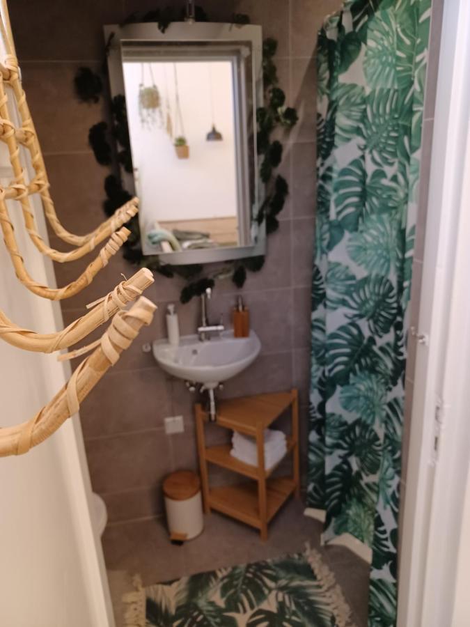 75M2 Indoor Glamping Scheveningen Appartamento L'Aia Esterno foto